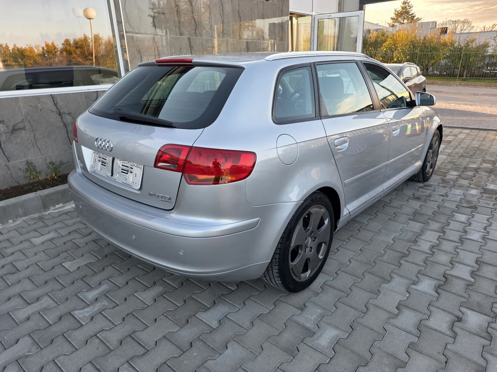 Audi A3 2.0tdi quattro - изображение 6