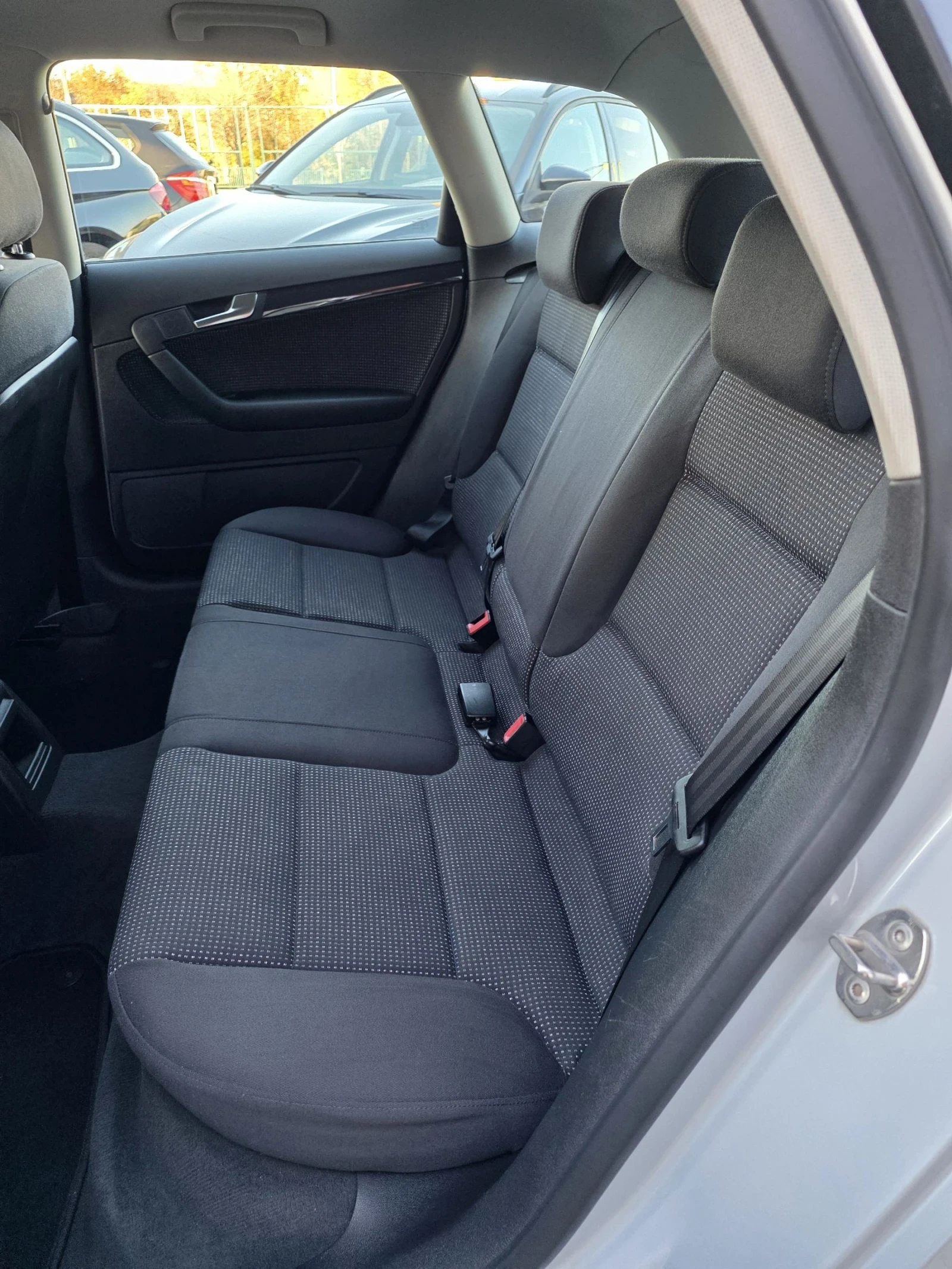 Audi A3 2.0tdi quattro | Mobile.bg   11