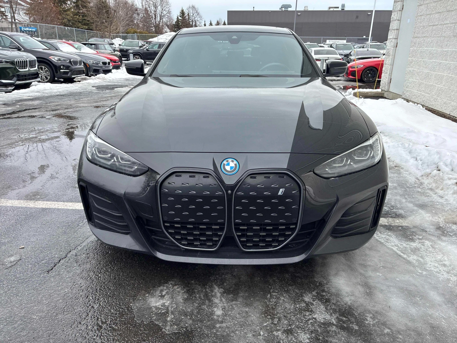 BMW i4 eDrive40 * CARFAX* ОПЦИЯ ЗА ФИНАНСИРАНЕ*  - изображение 4