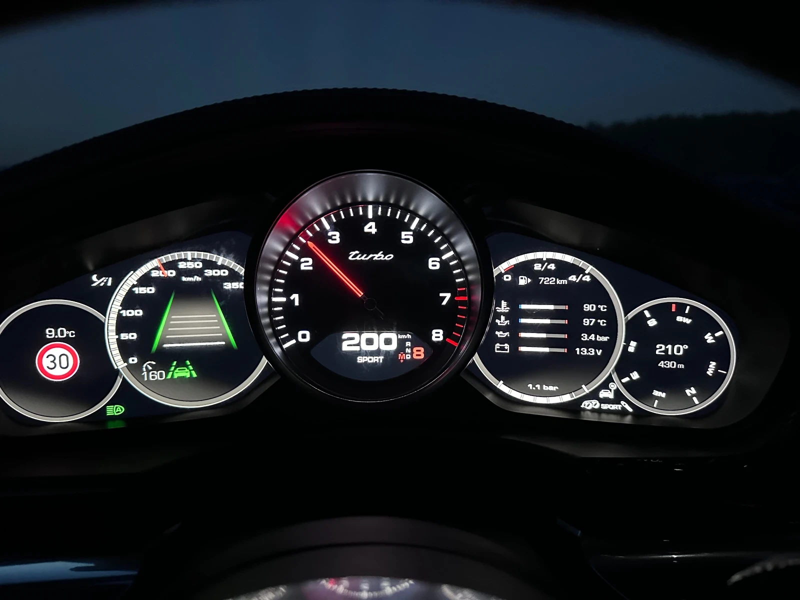 Porsche Panamera TURBO 550к.с Германия Сервизна История, снимка 17 - Автомобили и джипове - 54401047