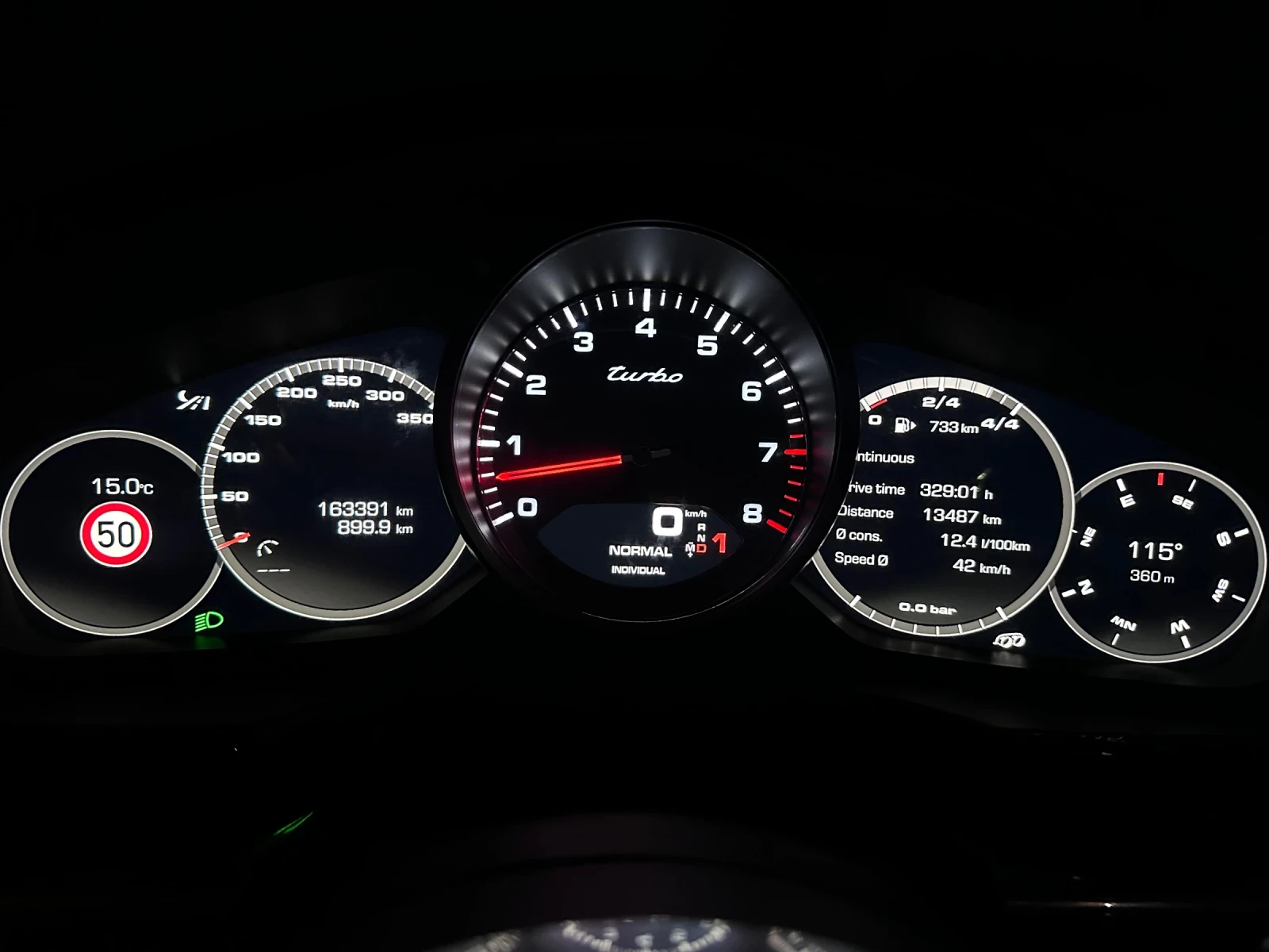 Porsche Panamera TURBO 550к.с Германия Сервизна История, снимка 15 - Автомобили и джипове - 54401047