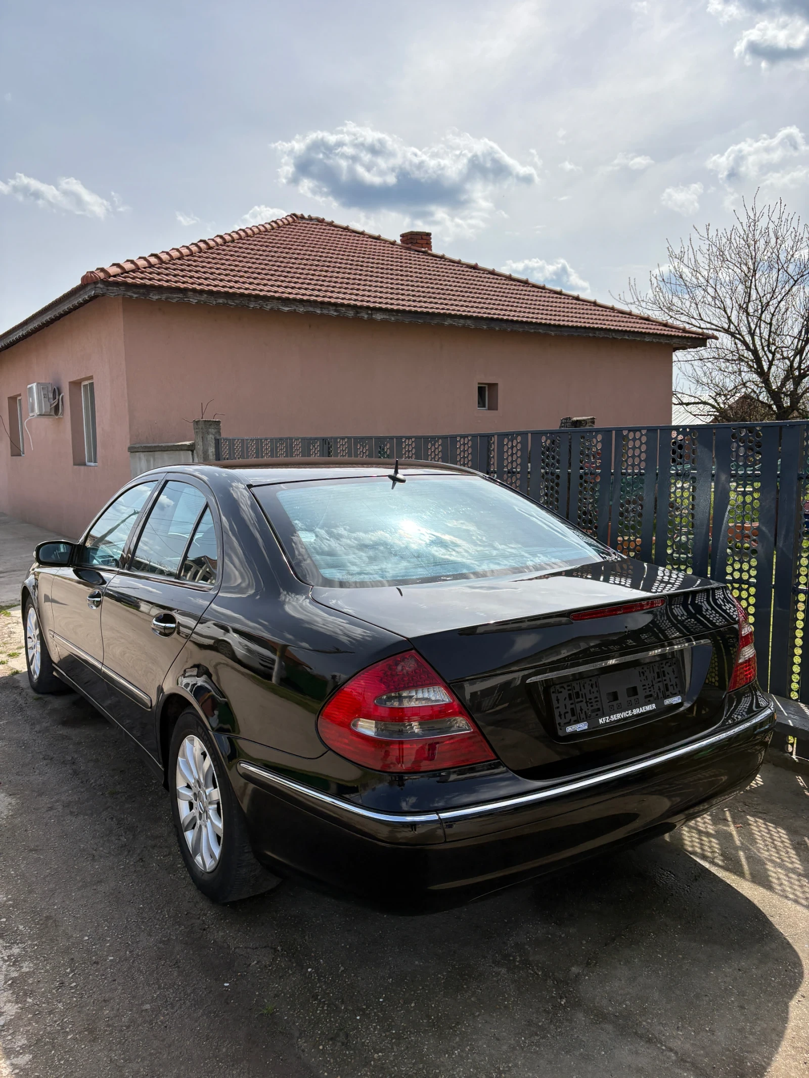 Mercedes-Benz E 270, снимка 6 - Автомобили и джипове - 54180976