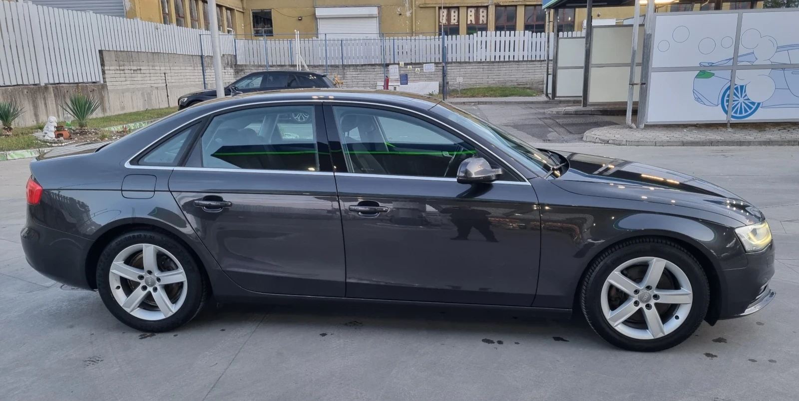 Audi A4 1.8TFSI/FACE/NAVI/170HP/EU6W, снимка 5 - Автомобили и джипове - 54402921
