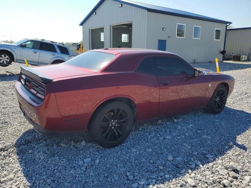 Dodge Challenger, снимка 3 - Автомобили и джипове - 54698367