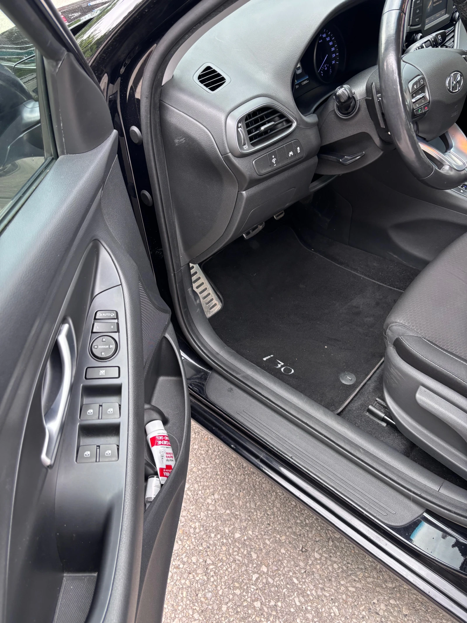 Hyundai I30 1.4 , снимка 6 - Автомобили и джипове - 54746240