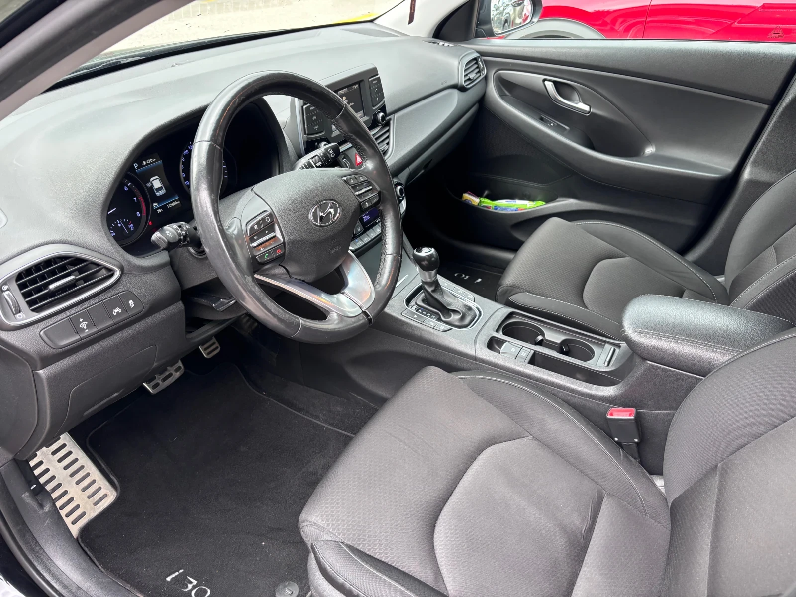 Hyundai I30 1.4 , снимка 5 - Автомобили и джипове - 54746240