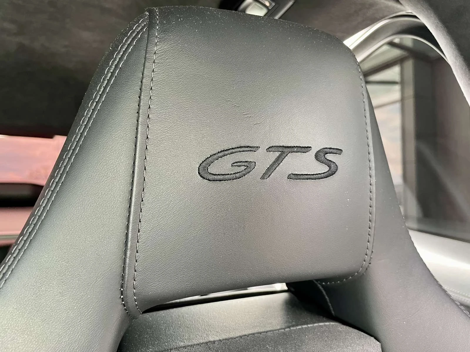 Porsche Panamera GTS, снимка 16 - Автомобили и джипове - 54895941