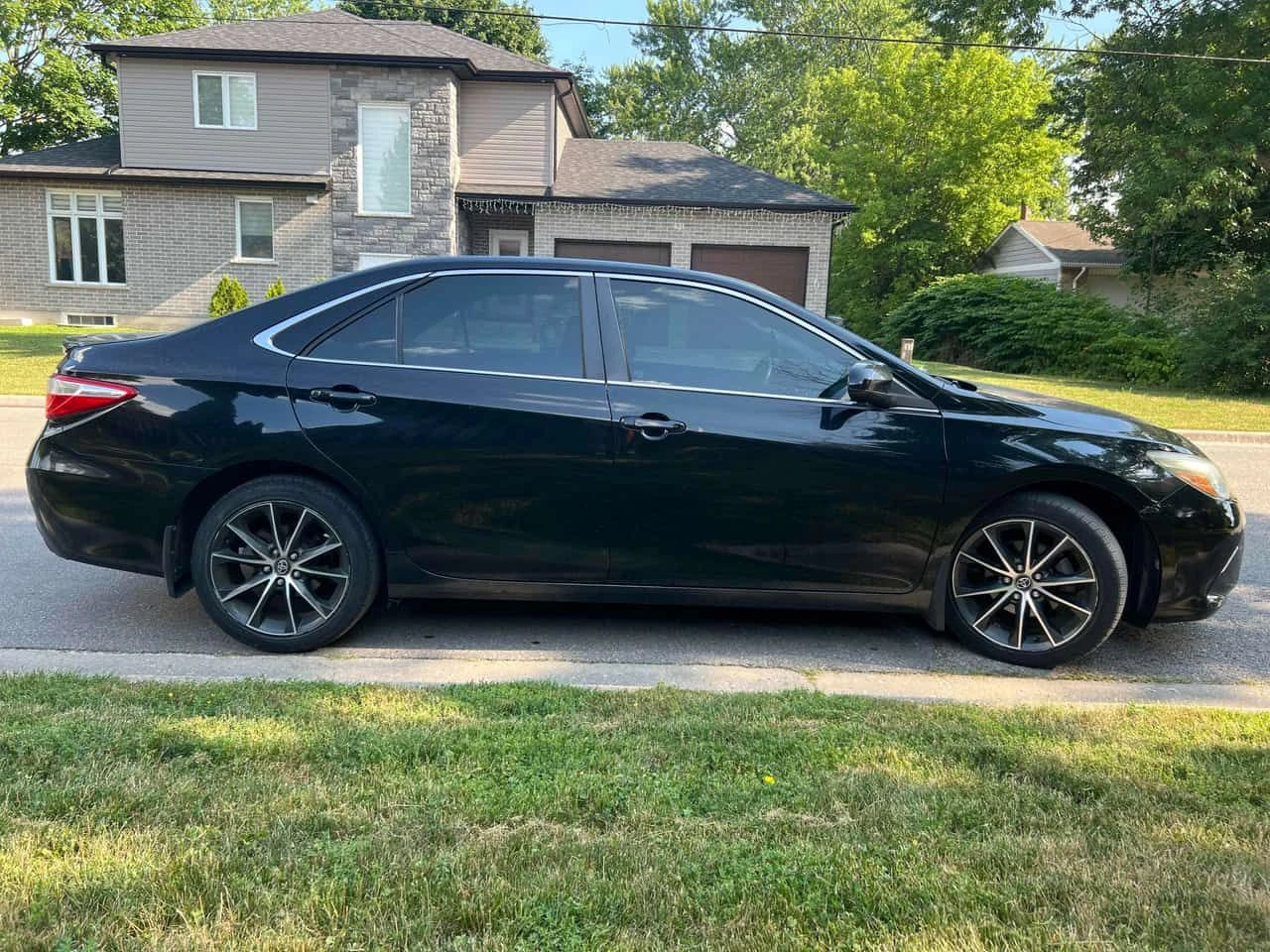 Toyota Camry * 4dr Sdn I4 Auto XSE * CARFAX * ЦЕНА ДО БГ, снимка 3 - Автомобили и джипове - 55276014