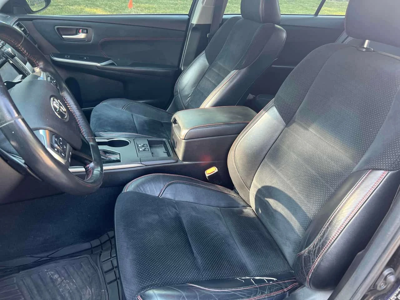 Toyota Camry * 4dr Sdn I4 Auto XSE * CARFAX * ЦЕНА ДО БГ, снимка 7 - Автомобили и джипове - 55276014
