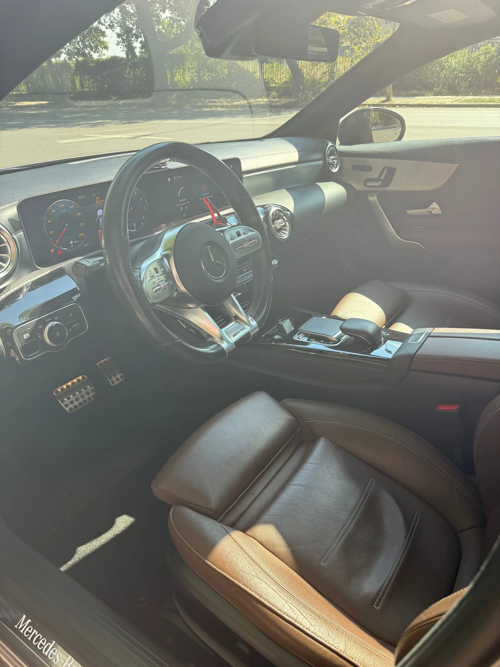 Mercedes-Benz CLA 200 LIMITED EDITION, снимка 11 - Автомобили и джипове - 55484159