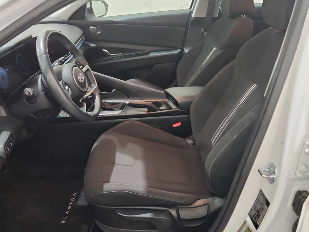 Hyundai Elantra * PREFERRED * CARFAX * ����� �� ����������� | Mobile.bg � ����������� 5