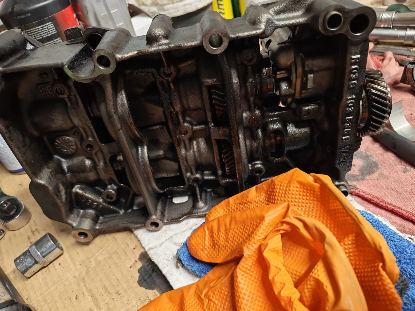 Audi Tt 2tdi 170 quattro, снимка 17 - Автомобили и джипове - 55523315