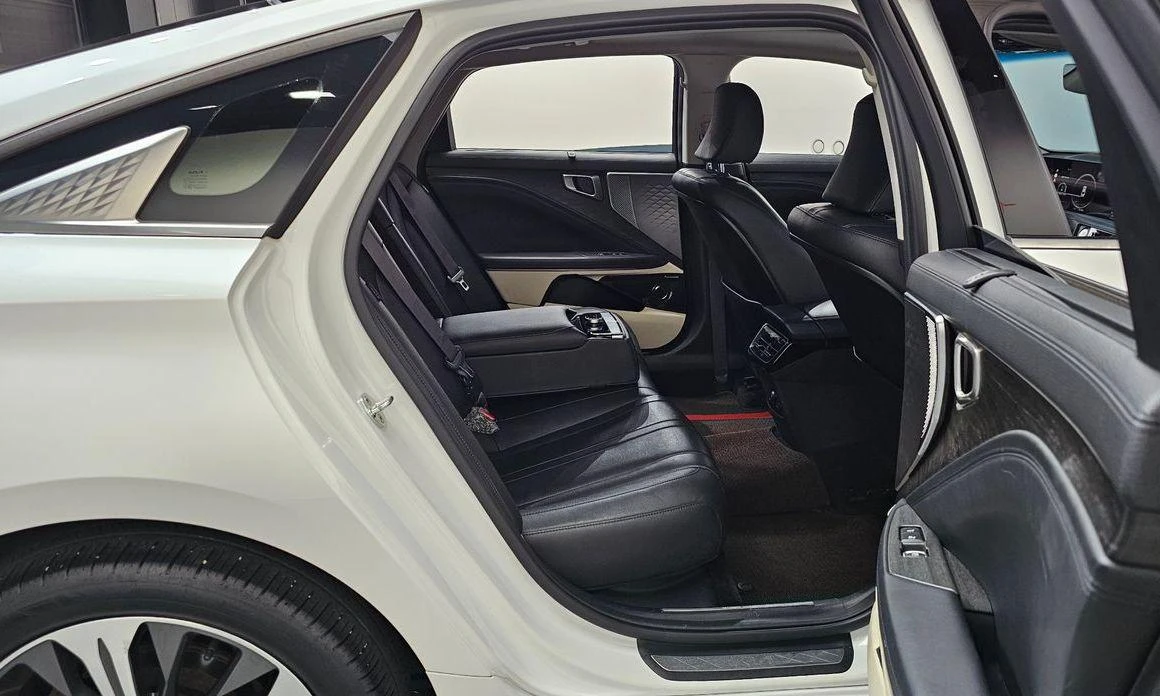 Kia K8 3.5 LPG 2WD Prestige  * koreiskikoli.bg * , снимка 11 - Автомобили и джипове - 55739562