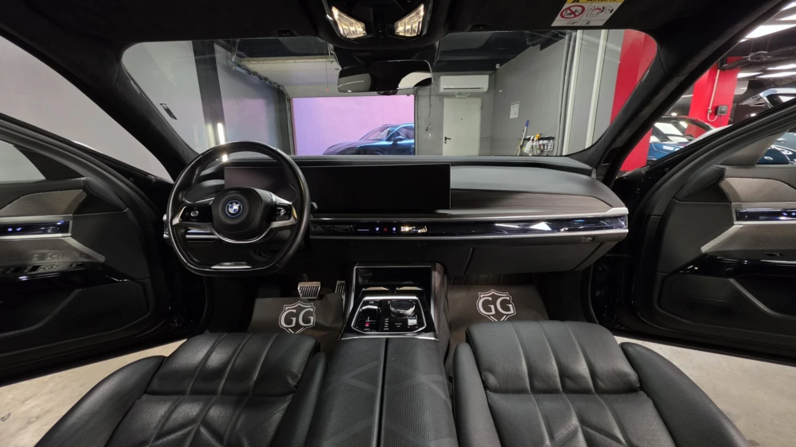 BMW i7 Xdrive 60, Theater, HUD, 4x4, снимка 15 - Автомобили и джипове - 55744032