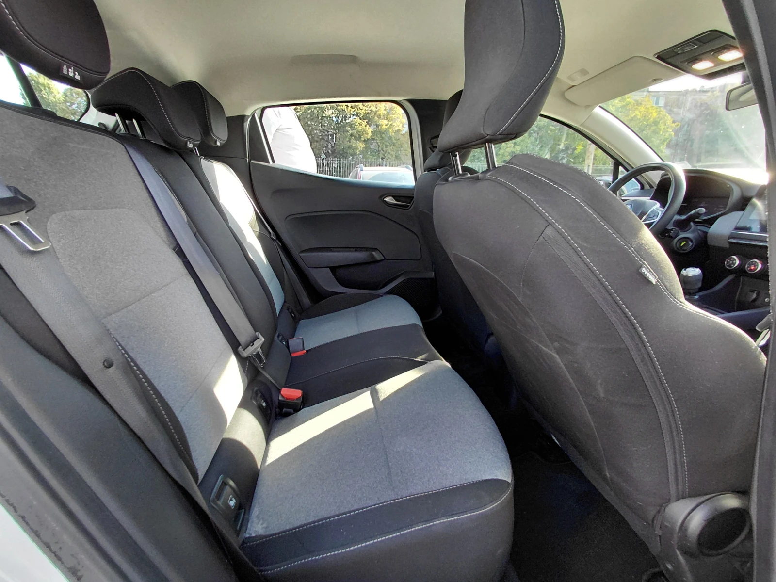 Renault Clio 1.0TCe /91k.c./6MT/Equilibre | Mobile.bg � ����������� 15