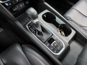 Hyundai Santa fe Diesel 2.2 4WD| 200к.с.| ВКЛ.ТЕХНОТЕСТ, снимка 9