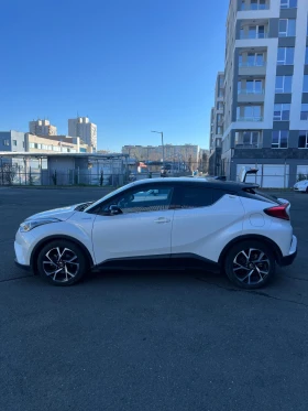 Toyota C-HR 1.8 Hibrid/Distronik/Keyless Go/Гаранция/, снимка 7