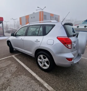 Toyota Rav4 2.0 VVTI с газова уредба , снимка 4