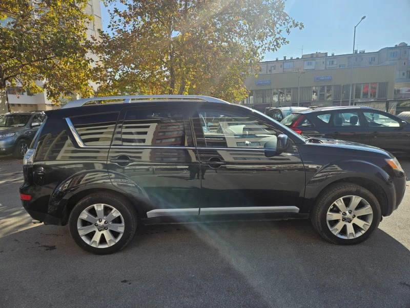 Mitsubishi Outlander 2.2DID 7места, снимка 7 - Автомобили и джипове - 47924346