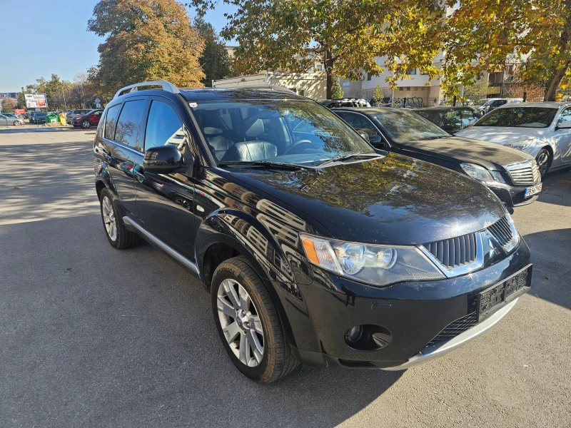 Mitsubishi Outlander 2.2DID 7места, снимка 8 - Автомобили и джипове - 47924346