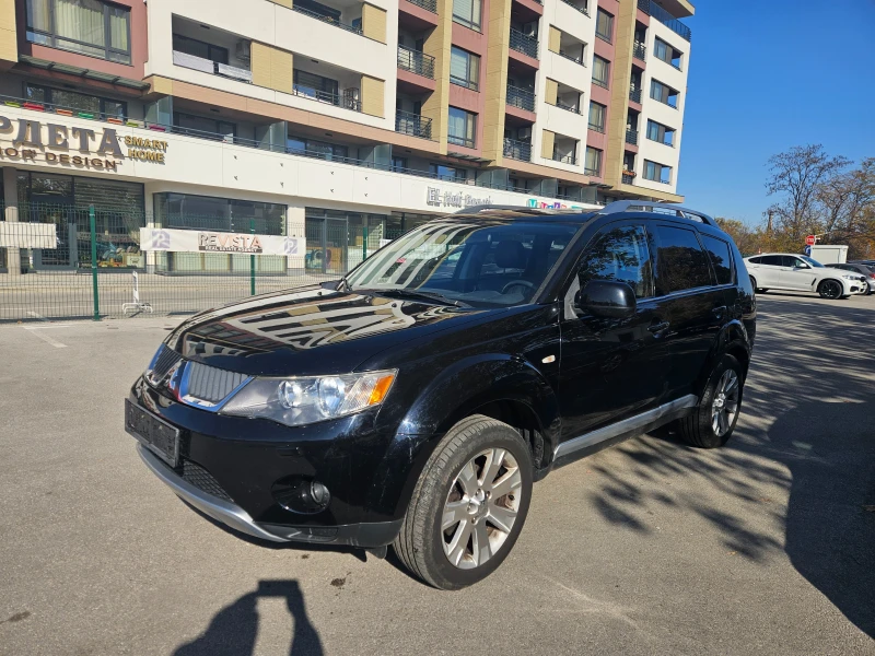 Mitsubishi Outlander 2.2DID 7места, снимка 3 - Автомобили и джипове - 47924346