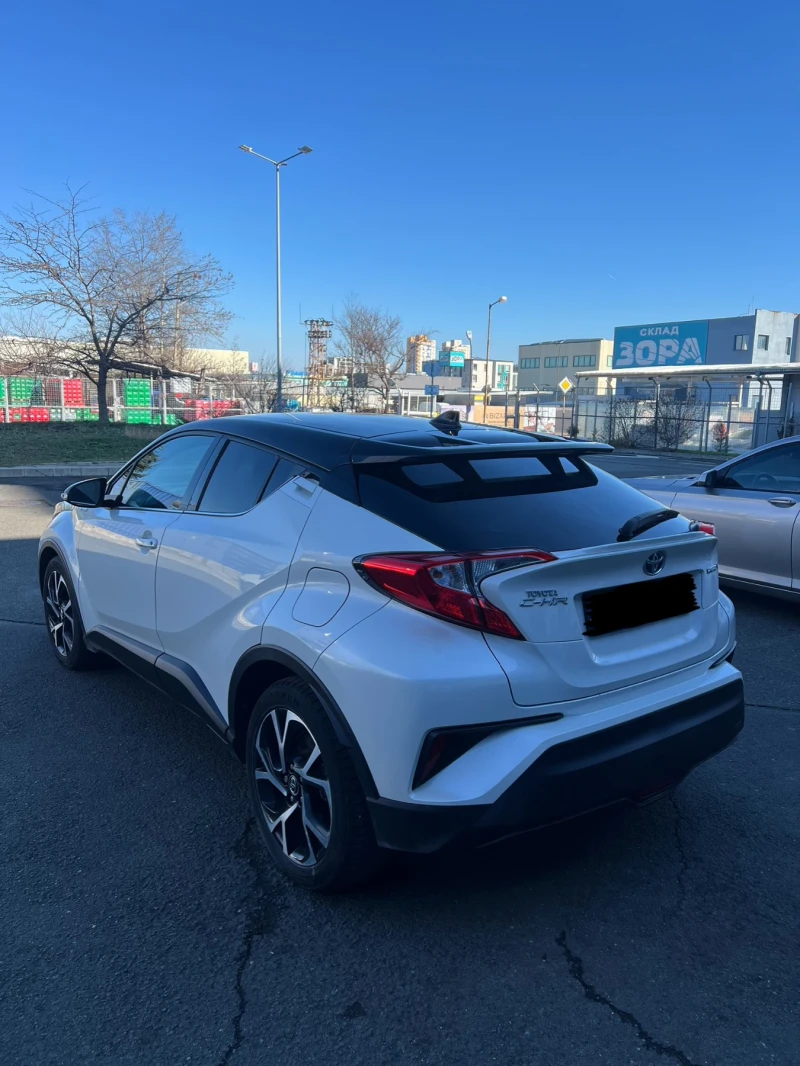 Toyota C-HR 1.8 Hibrid/Distronik/Keyless Go/Гаранция/, снимка 6 - Автомобили и джипове - 48746409