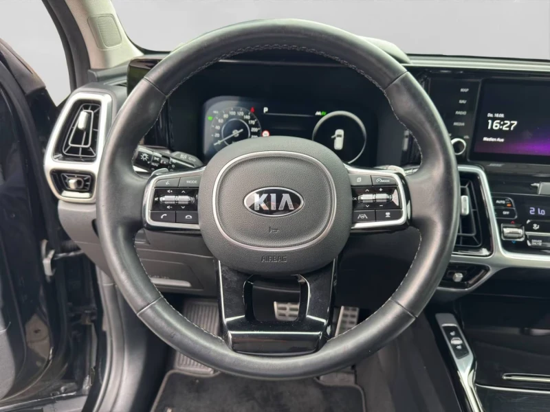 Kia Sorento 1.6PHEV/265HP/PLATINUM/360/PANO/4X4/AMBI/771v, снимка 7 - Автомобили и джипове - 52214660