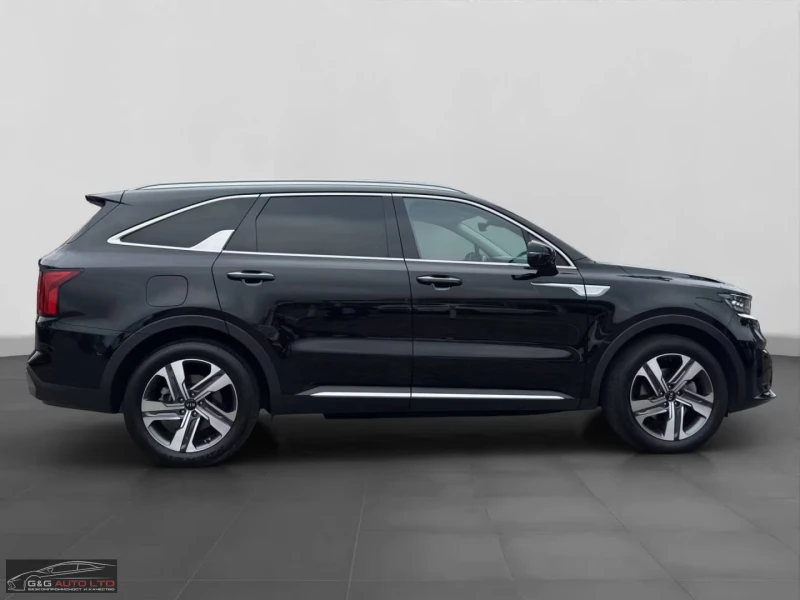 Kia Sorento 1.6PHEV/265HP/PLATINUM/360/PANO/4X4/AMBI/771v, снимка 4 - Автомобили и джипове - 52214660
