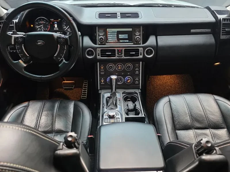 Land Rover Range rover 4.4, снимка 7 - Автомобили и джипове - 54504242