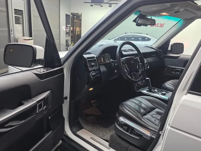 Land Rover Range rover 4.4, снимка 10 - Автомобили и джипове - 54504242