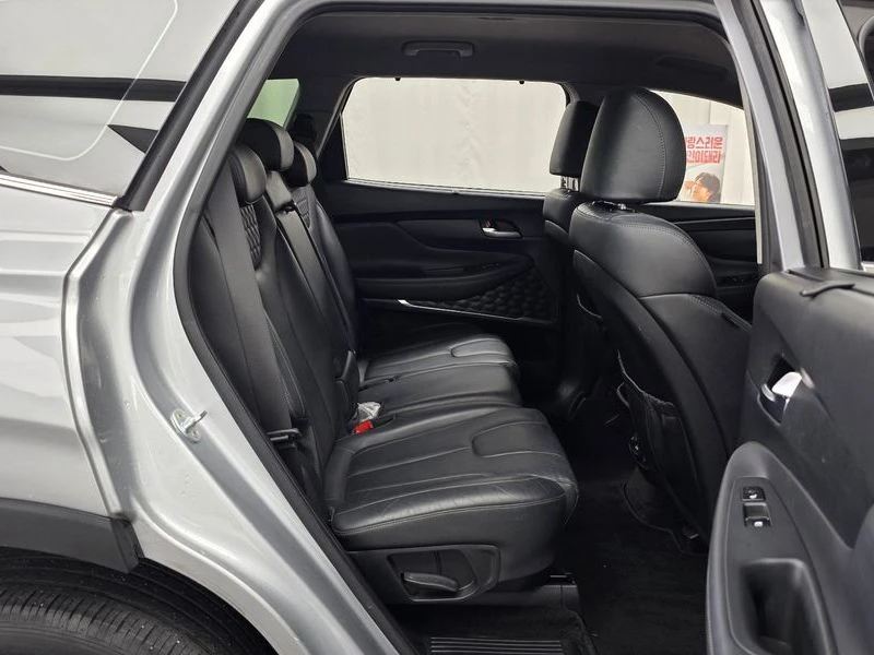 Hyundai Santa fe Diesel 2.2 4WD| 200к.с.| ВКЛ.ТЕХНОТЕСТ, снимка 12 - Автомобили и джипове - 55616183