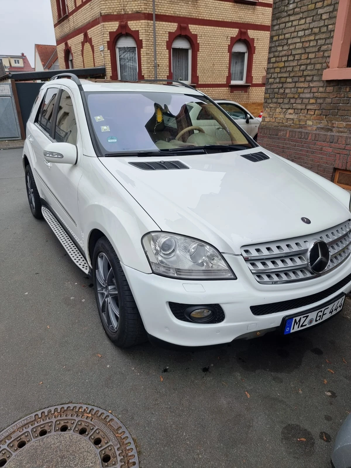 Mercedes-Benz ML 320  - изображение 3
