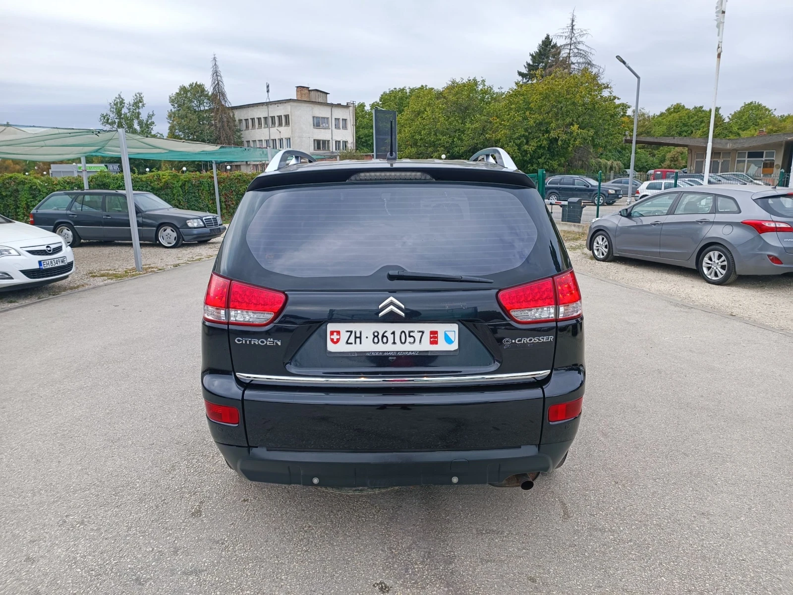 Citroen C-Crosser 2.4i-170кс-ШВЕЙЦАРИЯ-РЪЧКА-4Х4 - изображение 4