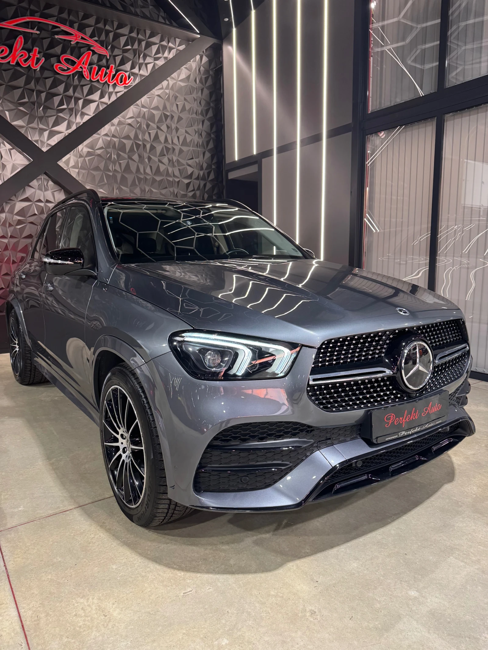 Mercedes-Benz GLE 400 d 4 MATIC * FULL  * AMG * BURMESTER *  | Mobile.bg   1