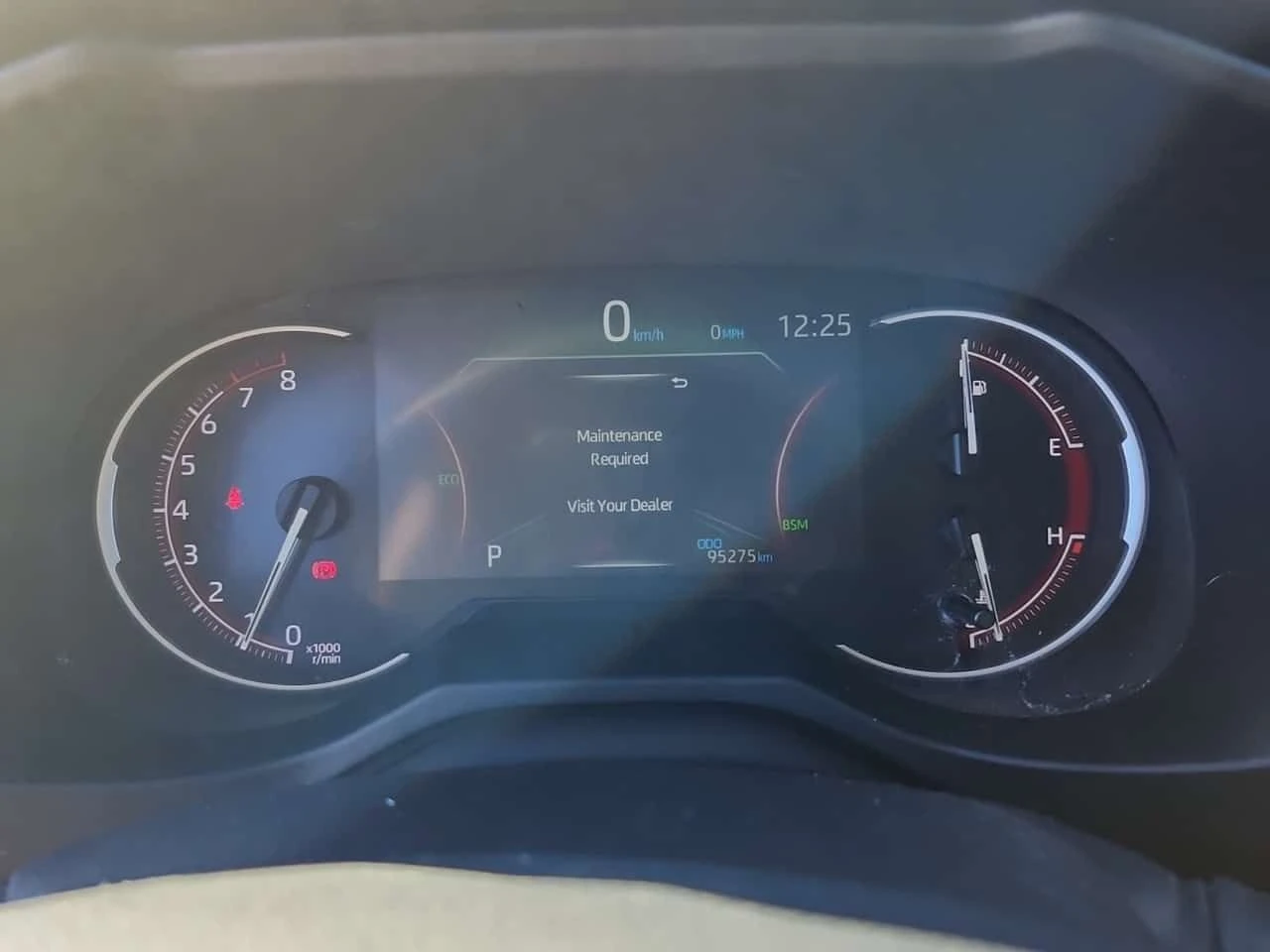 Toyota Rav4 XLE AWD | 4x4 | PANO | ПОДГРЕВИ | CARFAX - изображение 9