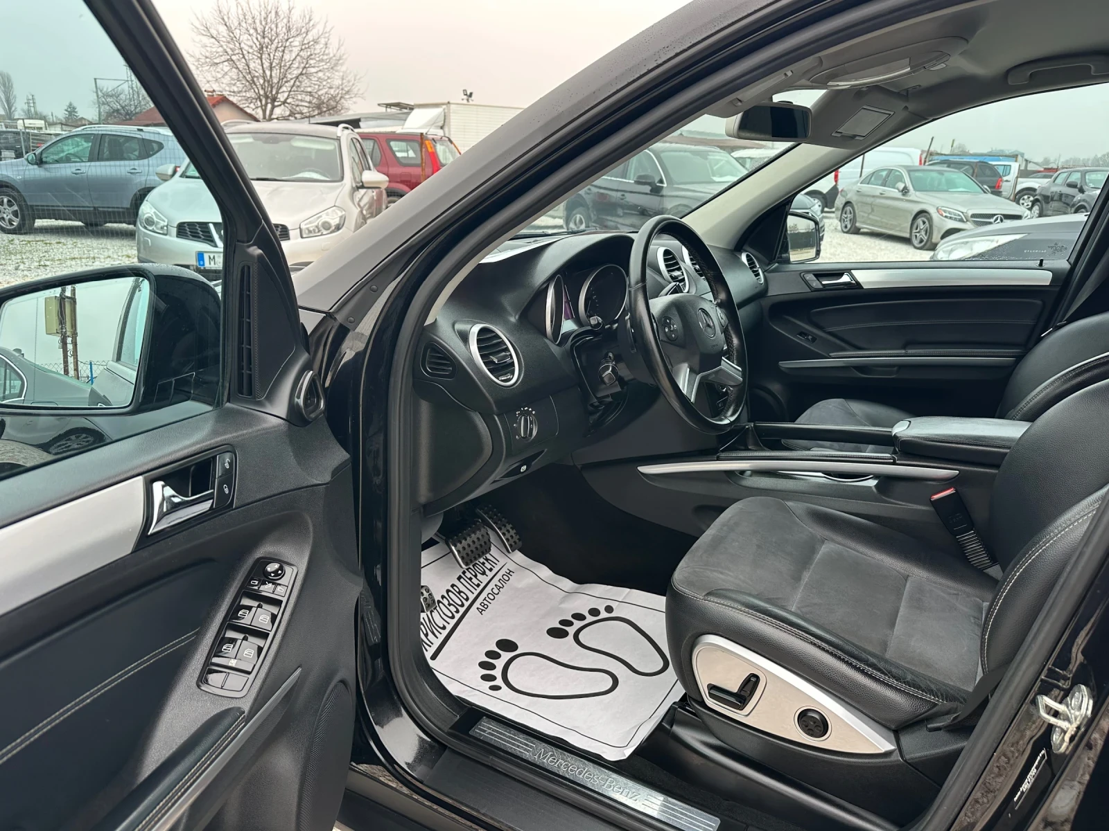Mercedes-Benz ML 350 CDI, ЕВРО 5, НА ПРУЖИНИ, НАВИ, КАМЕРА, ТОП!, снимка 12 - Автомобили и джипове - 53608594