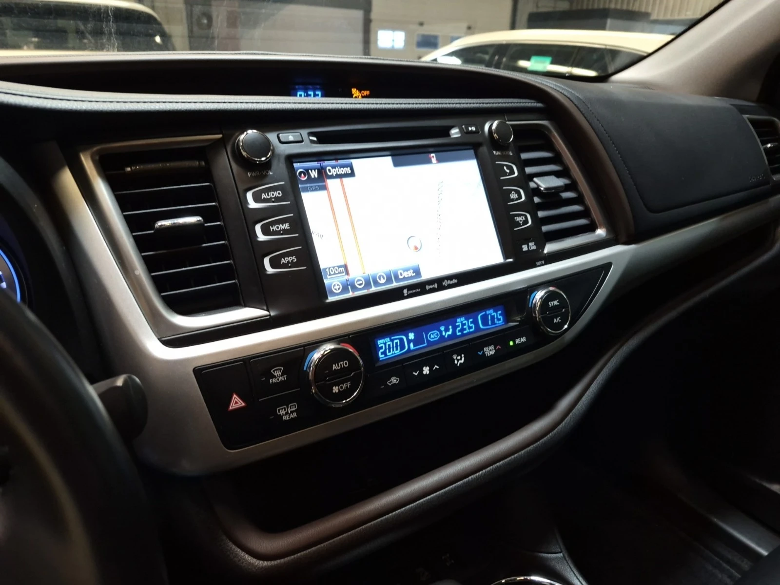 Toyota Highlander XLE * * 7 МЕСТА * * CARFAX * * АВТО КРЕДИТ * *  - изображение 10