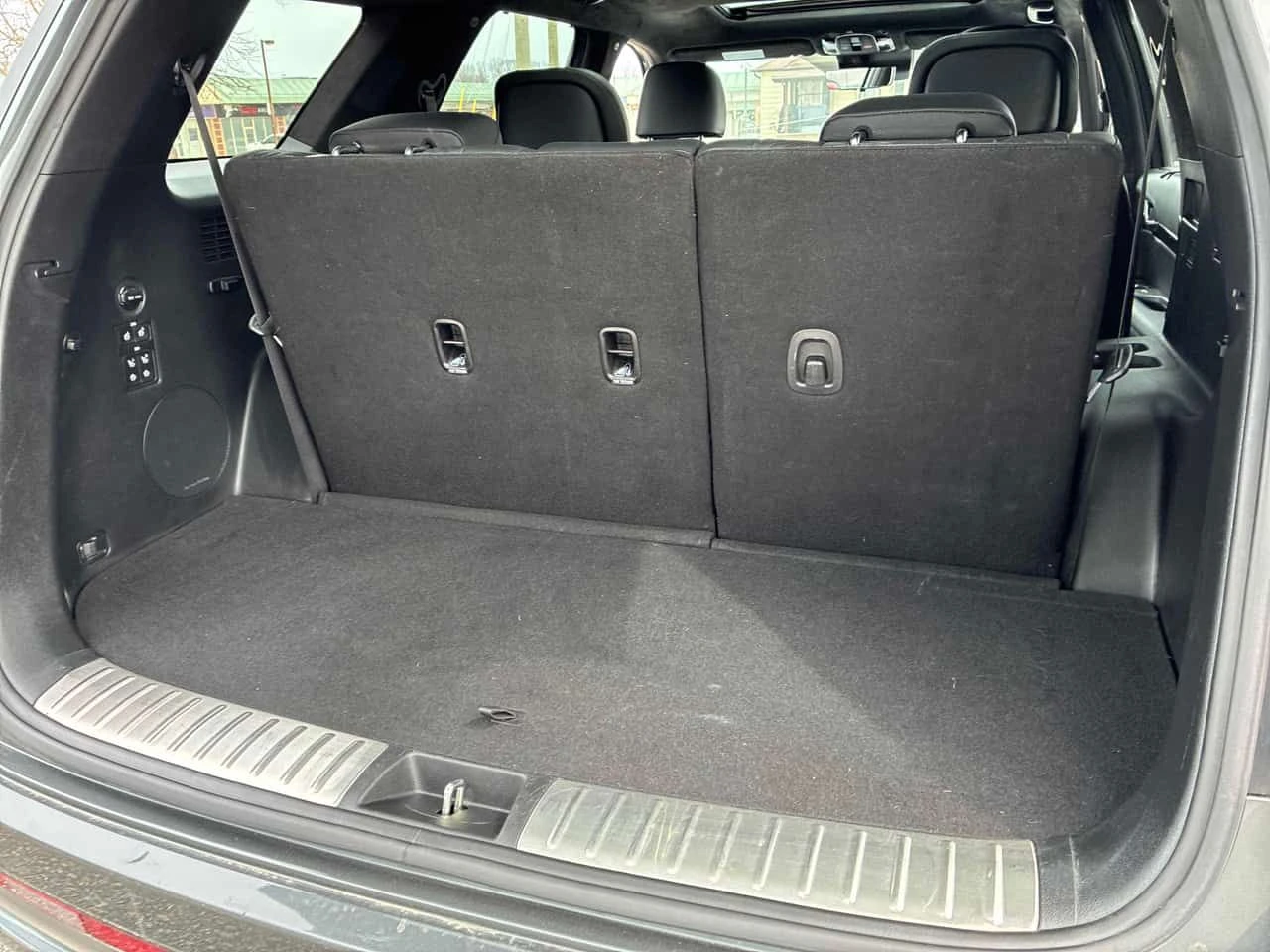 Hyundai Palisade * Ultimate Calligraphy * CARFAX * ЦЕНА ДО БГ, снимка 12 - Автомобили и джипове - 54040264