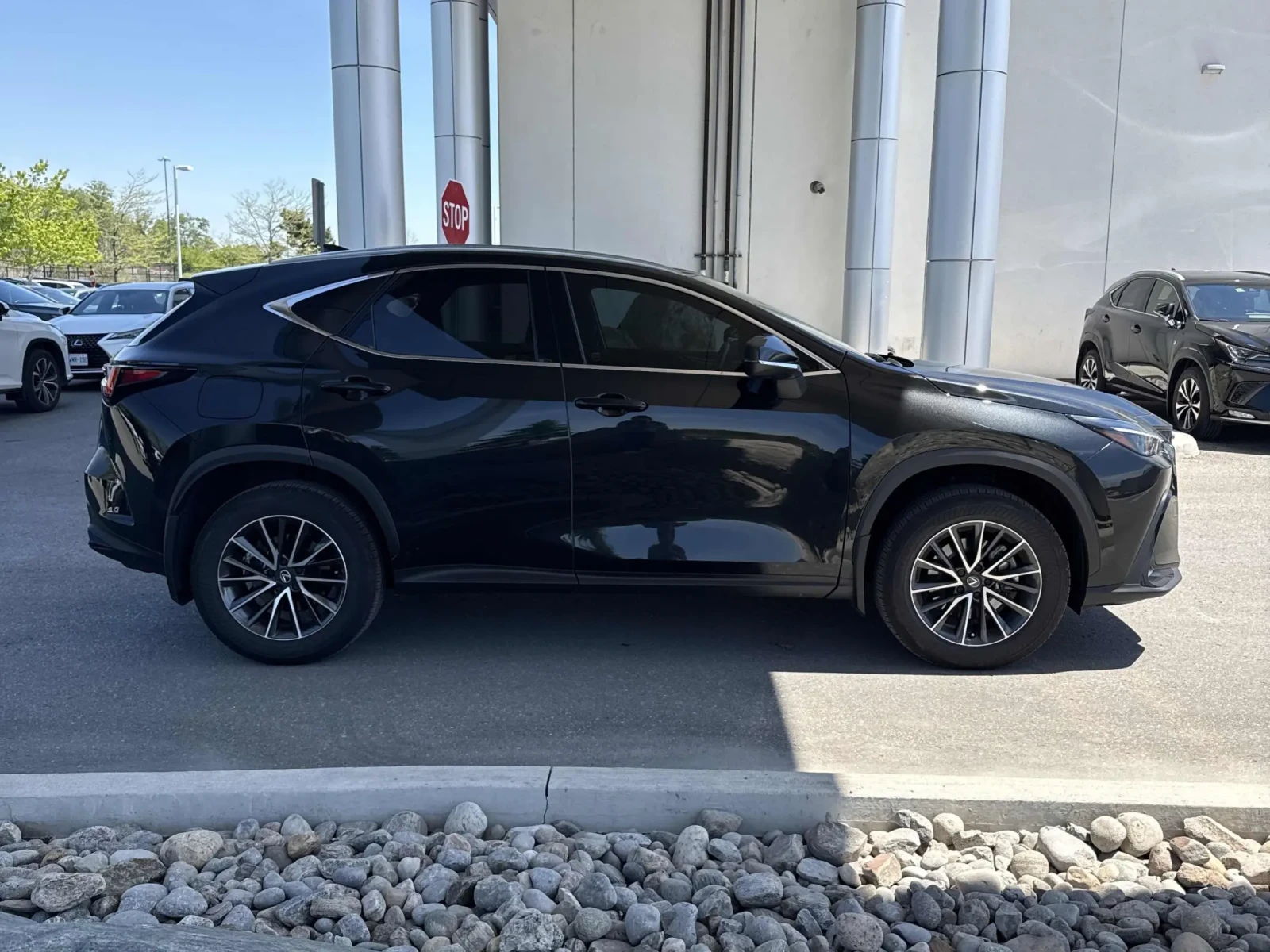 Lexus NX 450 CARFAX * ���� ������ * ��������� ���� �� �� *  | Mobile.bg � ����������� 4