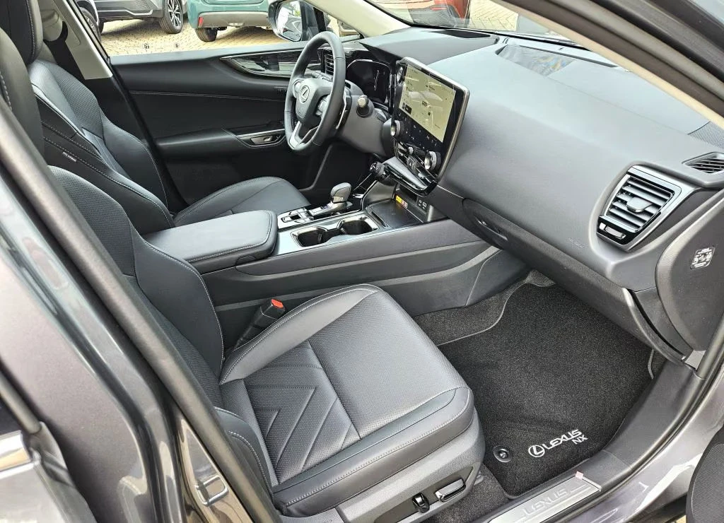 Lexus NX 450 h+ /E-FOUR/309HP/EXECUTIVE/360/HUD/MEMO/CPLAY/640q, снимка 7 - Автомобили и джипове - 55800260