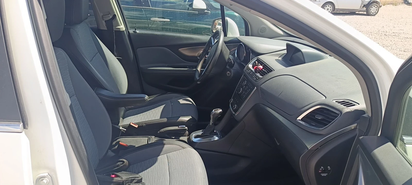 Opel Mokka 1, 6, снимка 9 - Автомобили и джипове - 55973890