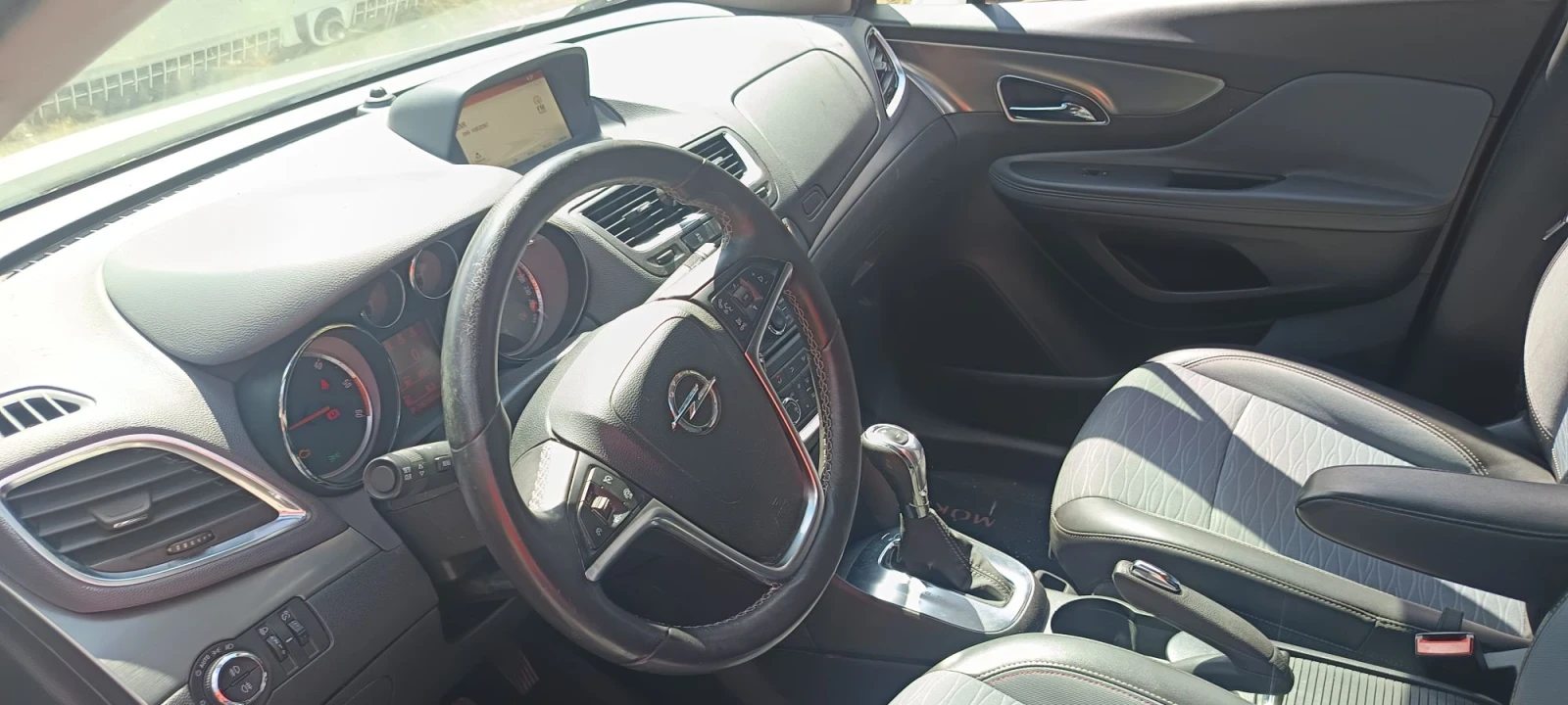 Opel Mokka 1, 6, снимка 8 - Автомобили и джипове - 55973890