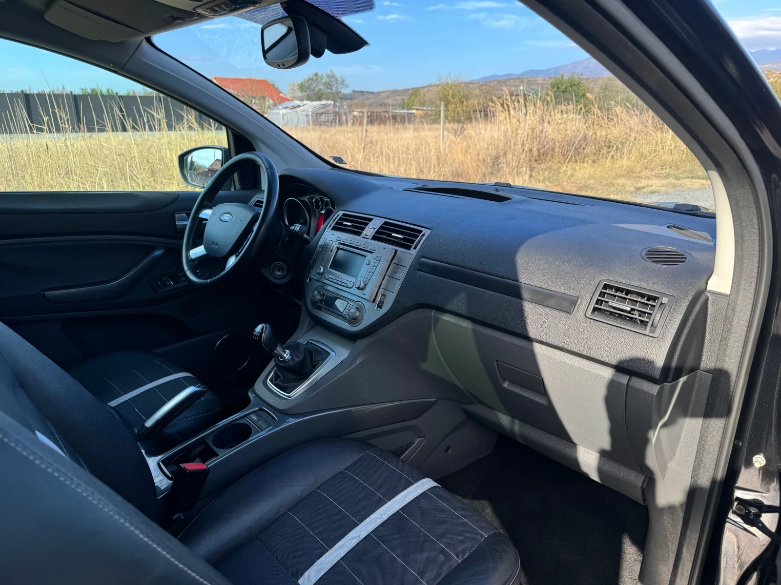 Ford Kuga     2.0 TDCi, снимка 12 - Автомобили и джипове - 56599243