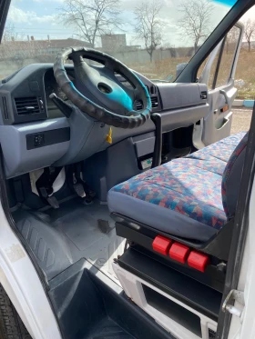 Mercedes-Benz 310 ХЛАДИЛЕН, снимка 5