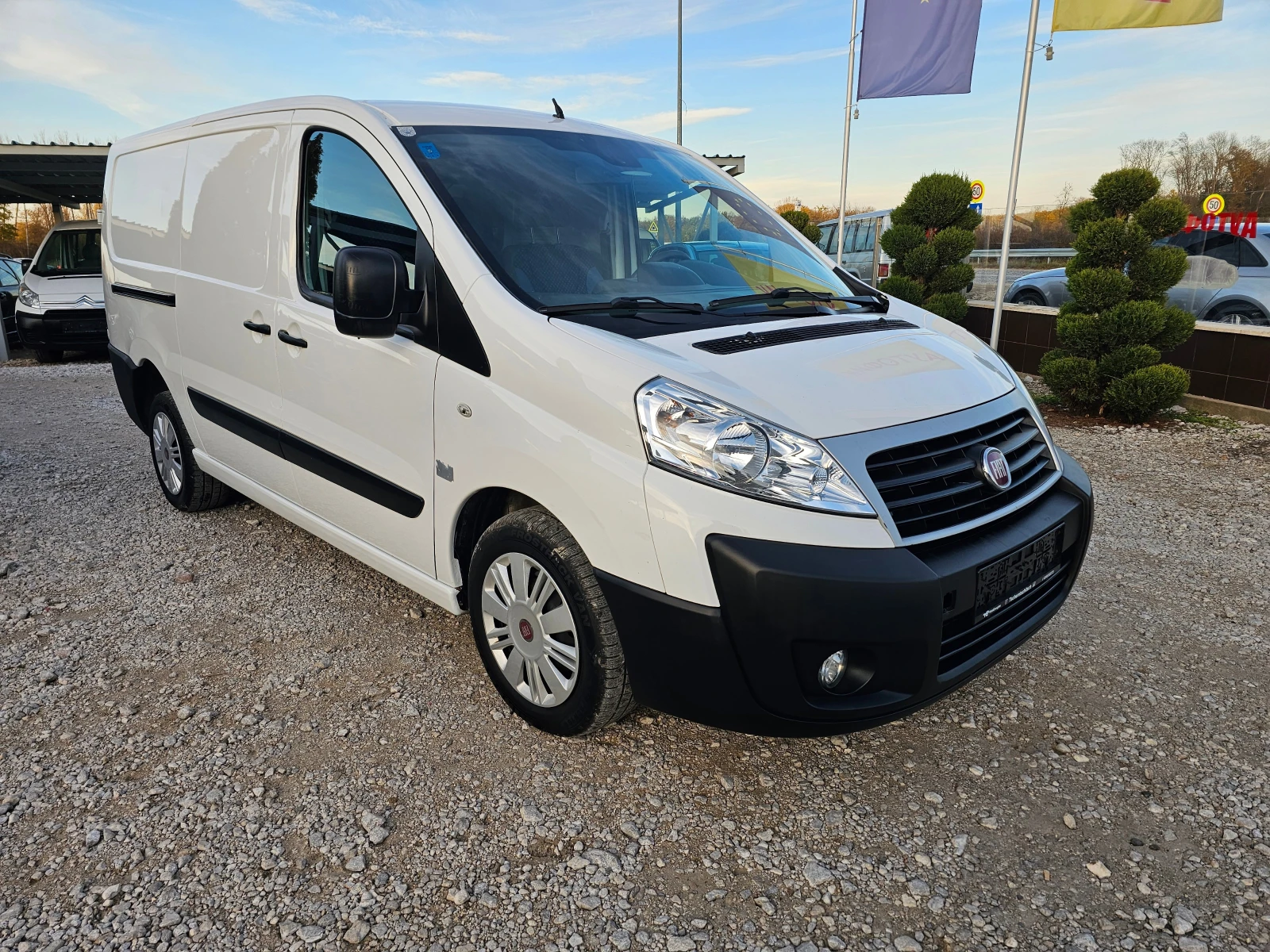 Fiat Scudo 2.0Multijet ! ! РЕАЛНИ КИЛОМЕТРИ - изображение 2