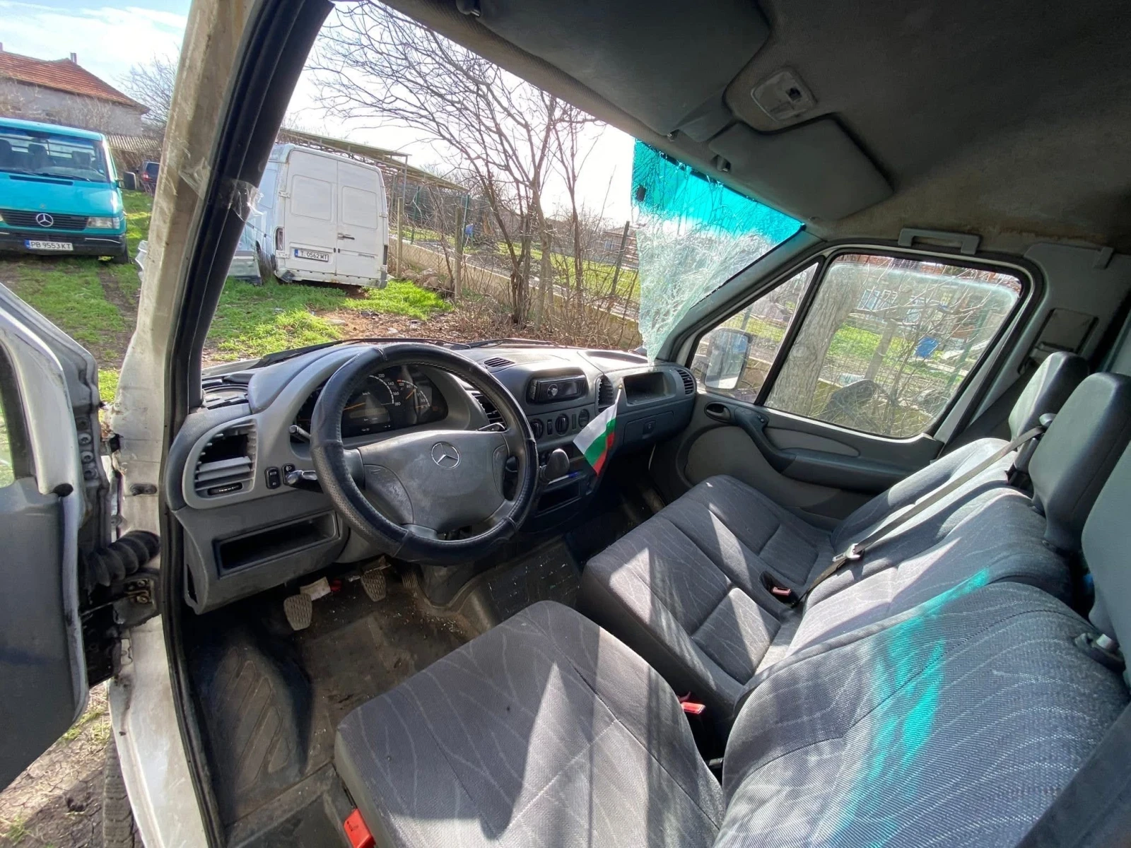 Mercedes-Benz 316 2.7 НА ЧАСТИ! - изображение 4