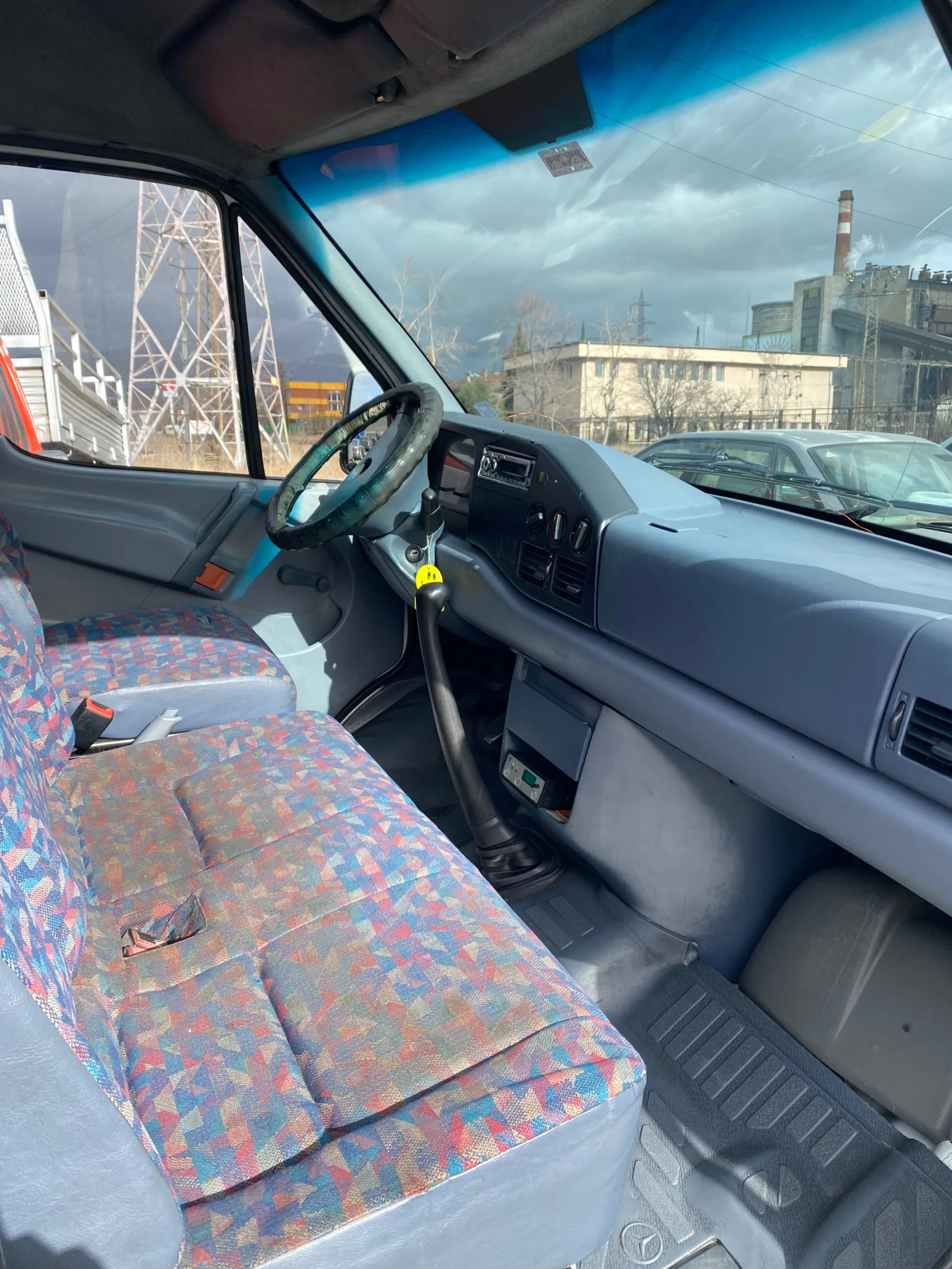 Mercedes-Benz 310 ХЛАДИЛЕН, снимка 6 - Бусове и автобуси - 53817125