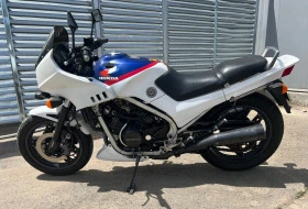 Honda Vf 500, снимка 1