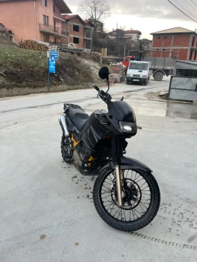  Kawasaki Kle