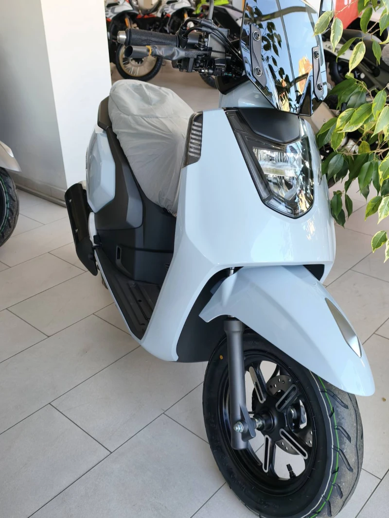 KL MOTORCYCLE Gemma 125